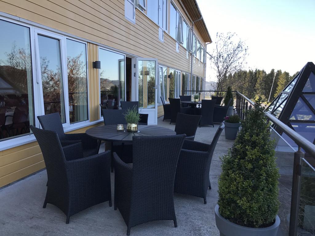 Alver Hotel Alversund Exterior photo